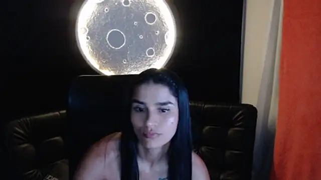 Snapshot of cloe_fox chatting on 01-16-26, 05:44 cloe fox online show from 01-16-26, 05:44