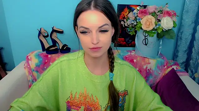 LindaaLu online show from 03-03-25, 03:27