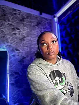 Melany Williams online show from 11-17-25, 01:15