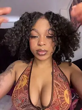 Snapshot of Melany_Williams chatting on 04-22-26, 12:34 Melany Williams online show from 04-22-26, 12:34