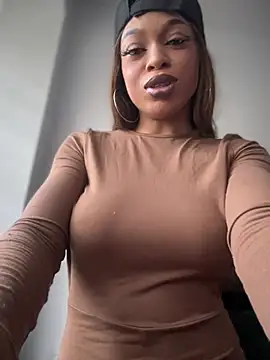 Snapshot of Melany_Williams chatting on 03-22-25, 01:30 Melany Williams online show from 03-22-25, 01:30