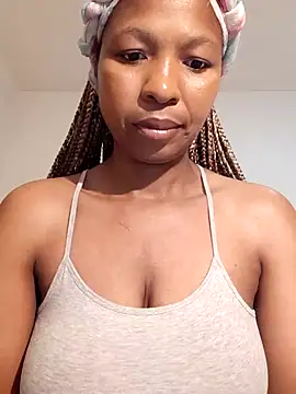 Snapshot of realsquirter chatting on 02-20-25, 09:00 realsquirter online show from 02-20-25, 09:00