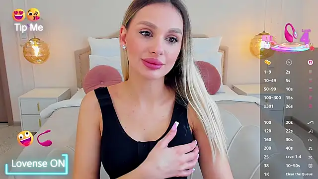 MissLoou online show from 01-15-26, 06:17