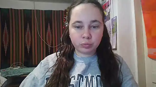 Cora Maro online show from 10-06-25, 12:06