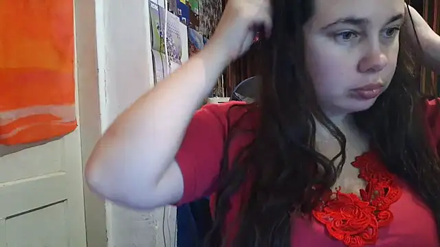 Cora Maro online show from 10-16-25, 12:41