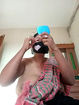 Neha-Roy online show from 09-28-25, 10:33