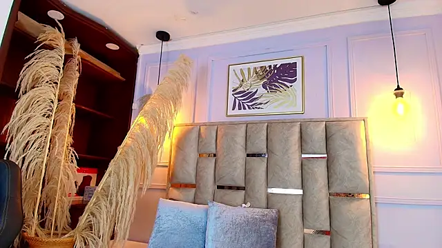 Snapshot of Emelie_Ch1 chatting on 03-20-25, 05:35 Emelie Ch1 online show from 03-20-25, 05:35