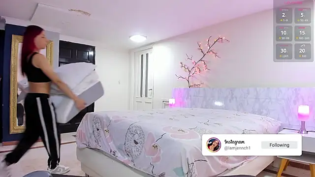 charolbruce 1 online show from 03-26-26, 11:52