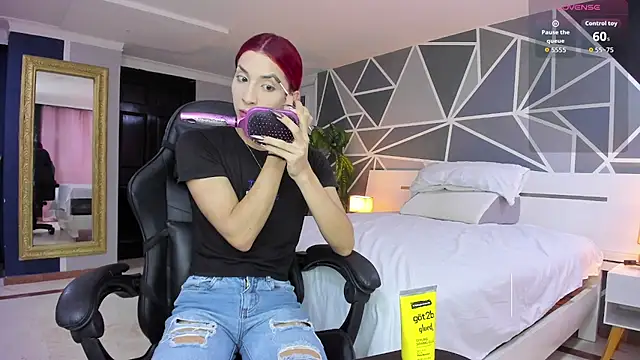 charolbruce 1 online show from 10-09-25, 11:44