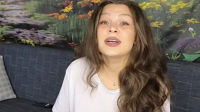 MadameDeFeu online show from 11-04-25, 11:47