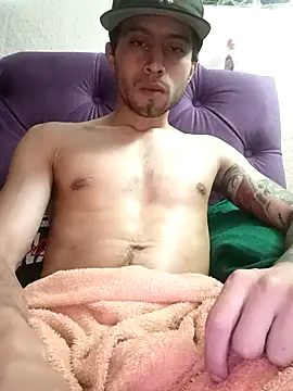 Snapshot of Mich_Stev9524 chatting on 02-22-26, 04:15 Mich Stev9524 online show from 02-22-26, 04:15