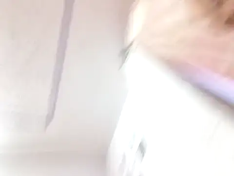 Snapshot of Mich_Stev9524 chatting on 11-28-25, 10:54 Mich Stev9524 online show from 11-28-25, 10:54