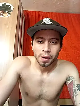 Snapshot of Mich_Stev9524 chatting on 02-14-26, 09:26 Mich Stev9524 online show from 02-14-26, 09:26