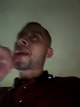 Snapshot of Mich_Stev9524 chatting on 11-18-25, 10:34 Mich Stev9524 online show from 11-18-25, 10:34