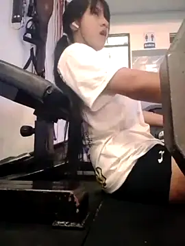 DakotaHoland online show from 10-20-25, 07:47