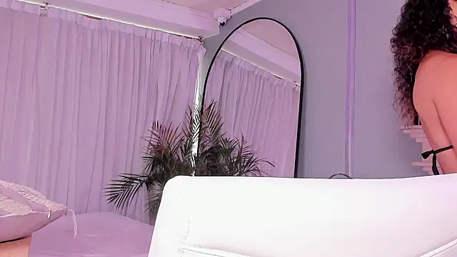 Snapshot of Ammy_nova chatting on 09-20-25, 07:52 Ammy nova online show from 09-20-25, 07:52