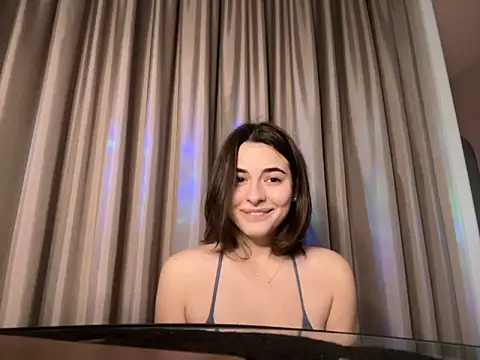 AmiCumOn online show from 10-04-25, 11:01