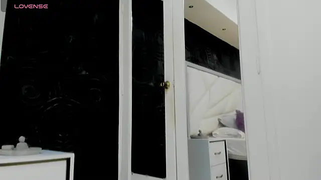 AbigailWilliams  online show from 01-09-26, 11:17