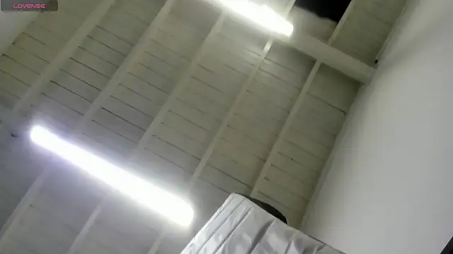 AbigailWilliams  online show from 11-17-25, 11:14