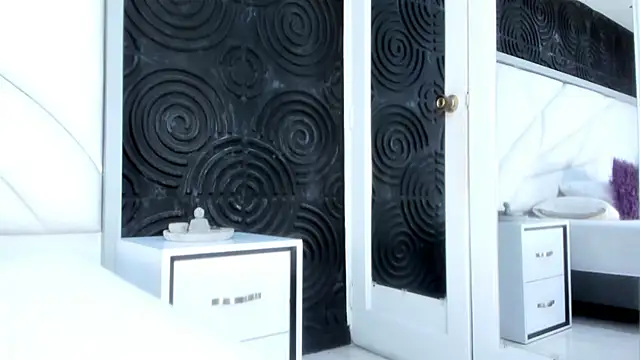 AbigailWilliams  online show from 11-10-25, 11:15