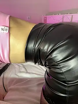 Snapshot of Belochka_a chatting on 03-15-25, 11:28 Belochka a online show from 03-15-25, 11:28