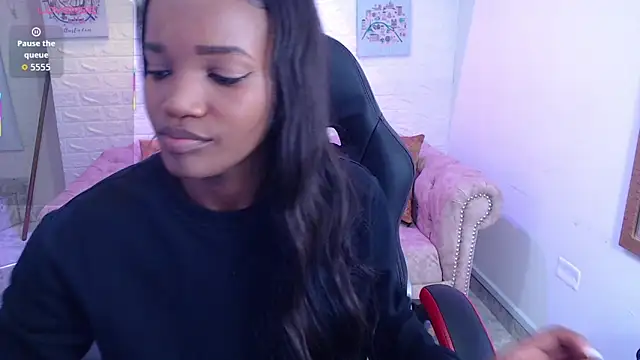 cattalheya online show from 12-19-25, 12:29