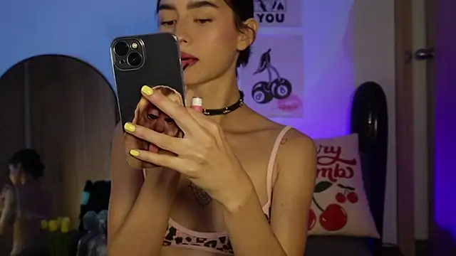 salome-brown online show from 11-06-25, 09:41