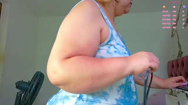 Gaby Vegaa online show from 11-13-25, 10:02