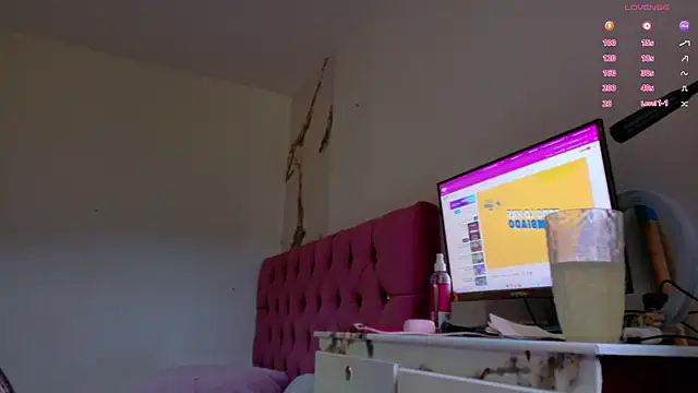 Gaby Vegaa online show from 11-16-25, 10:13