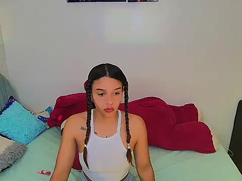 charlotte 0309 online show from 07-17-26, 03:53