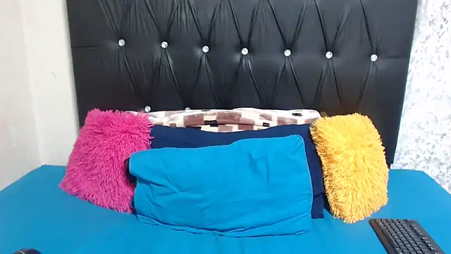 SexyHipsStar online show from 02-02-25, 07:25