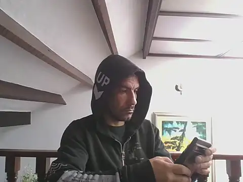 elkike1980 online show from 07-22-26, 12:07