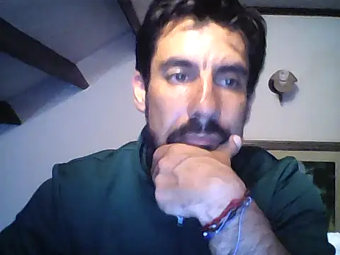 elkike1980 online show from 06-06-26, 02:06