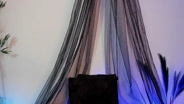 Nyx nayla online show from 03-14-25, 04:54