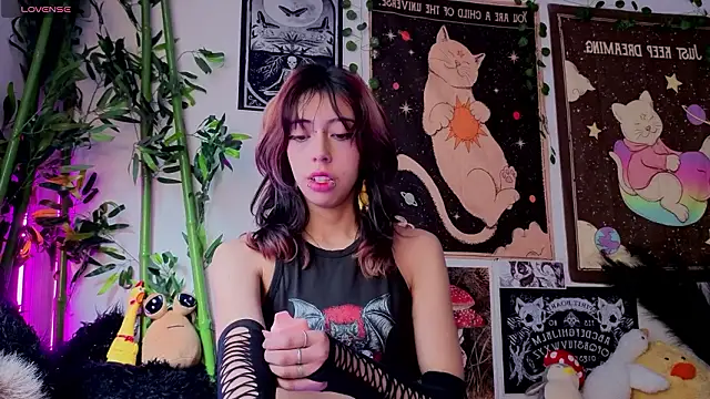 Nyx nayla online show from 03-04-26, 07:43