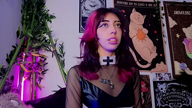 Nyx nayla online show from 04-16-26, 09:39