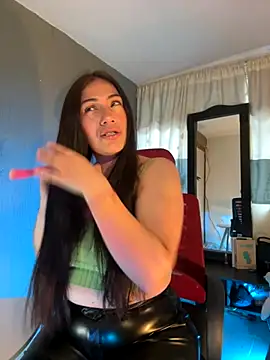 emmily d online show from 11-29-25, 10:10