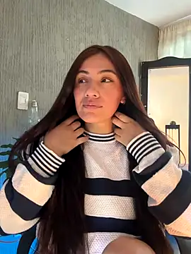 emmily d online show from 12-04-25, 07:46