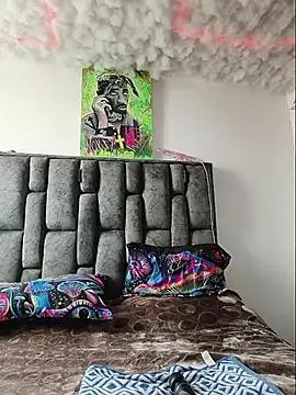 Nicole420squirt online show from 02-14-26, 07:47