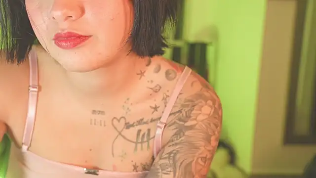 LorenRosse online show from 12-01-25, 11:27