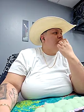 DevilDahm online show from 09-30-25, 05:19