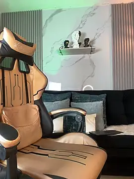 jaxon colton online show from 11-25-25, 04:02