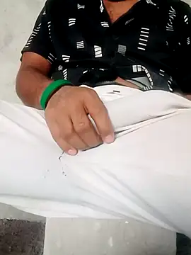 Snapshot of INDIANBOY7439 chatting on 02-01-26, 08:01 INDIANBOY7439 online show from 02-01-26, 08:01