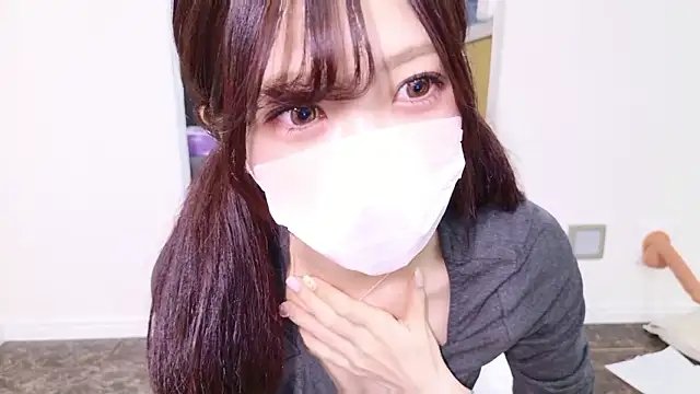 Snapshot of oxo_yuna_oxo chatting on 05-11-26, 01:12 oxo yuna oxo online show from 05-11-26, 01:12