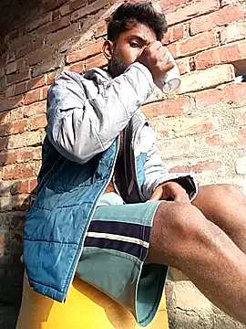 NICK IN online show from 12-23-25, 03:06