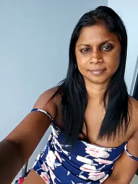 Snapshot of Sensual_indian7 chatting on 03-12-25, 03:51 Sensual indian7 online show from 03-12-25, 03:51