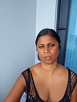 Snapshot of Sensual_indian7 chatting on 03-13-25, 12:56 Sensual indian7 online show from 03-13-25, 12:56
