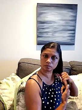 Snapshot of Sensual_indian7 chatting on 02-13-25, 02:31 Sensual indian7 online show from 02-13-25, 02:31
