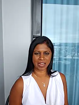 Snapshot of Sensual_indian7 chatting on 02-27-25, 02:10 Sensual indian7 online show from 02-27-25, 02:10