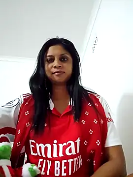 Snapshot of Sensual_indian7 chatting on 10-04-25, 05:36 Sensual indian7 online show from 10-04-25, 05:36